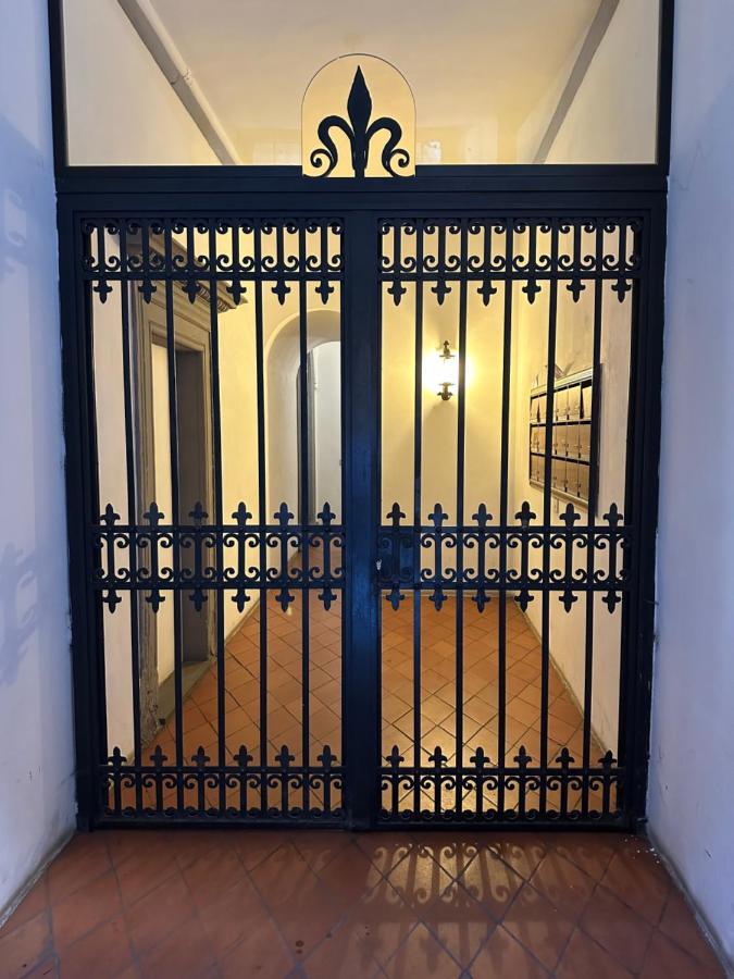 Elegante Borgo San Jacopo * Florenz